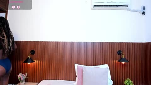 Chanel online show from March 2, 2025, 12:11 pm