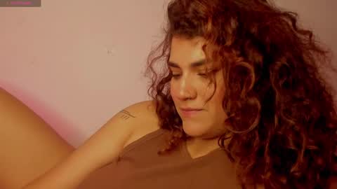 Snapshot of chantal_leon chatting on May 16, 2026, 11:25 pm online show from May 16, 2026, 11:25 pm
