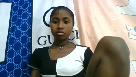 chantale483461 online show from March 15, 2026, 7:25 am