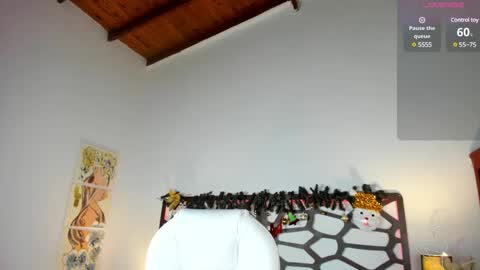   online show from December 31, 2024, 2:03 pm