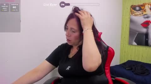 Snapshot of chantalvedette chatting on May 12, 2026, 8:50 pm online show from May 12, 2026, 8:50 pm