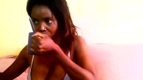 chante665 online show from December 17, 2024, 7:40 am