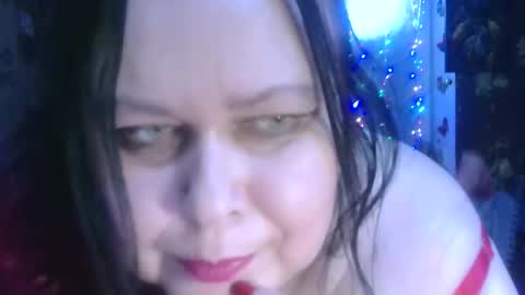 CharleeKendall online show from March 5, 2026, 8:32 am