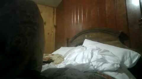 Snapshot of charlesb13 chatting on May 1, 2026, 6:40 am charlesb13 online show from May 1, 2026, 6:40 am
