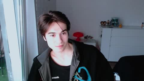 charleshanson69 online show from October 19, 2025, 12:39 pm