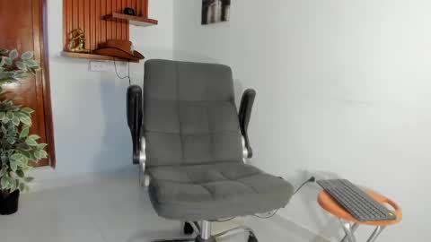 charley_morgan online show from March 8, 2025, 6:58 pm