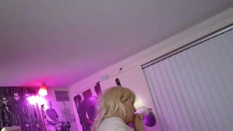 Charli online show from February 5, 2025, 12:31 am