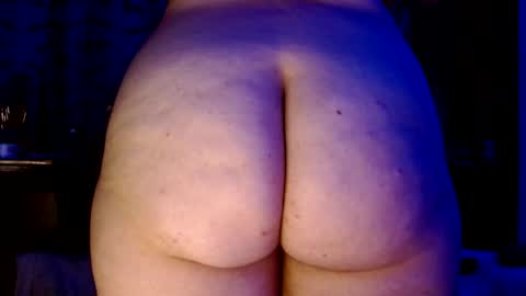 .  . online show from October 2, 2025, 11:01 pm