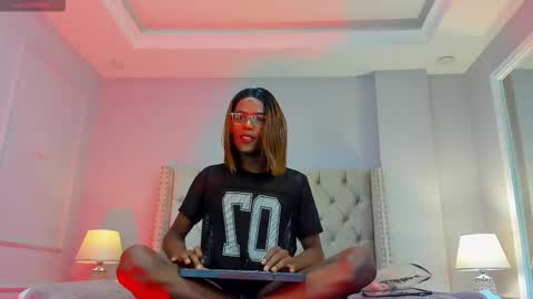    online show from October 27, 2025, 11:58 am