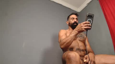 Snapshot of charlieprospect chatting on April 2, 2026, 4:48 pm Charlie Prospect online show from April 2, 2026, 4:48 pm