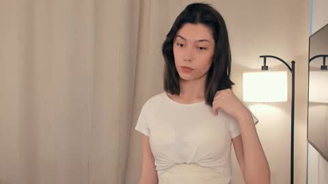 Yumi online show from January 7, 2026, 10:18 am