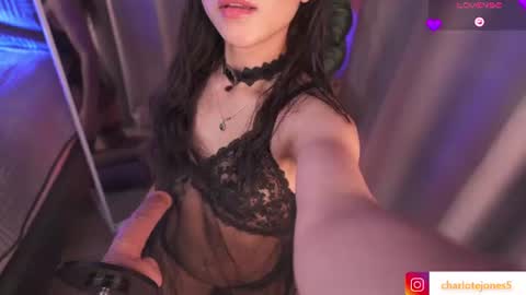 Snapshot of charloottee_1 chatting on July 17, 2026, 2:51 am Char 3 Lets go for the 100 Thumb-Up online show from July 17, 2026, 2:51 am
