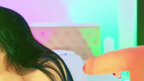 Charloott Evans online show from April 24, 2026, 2:58 am