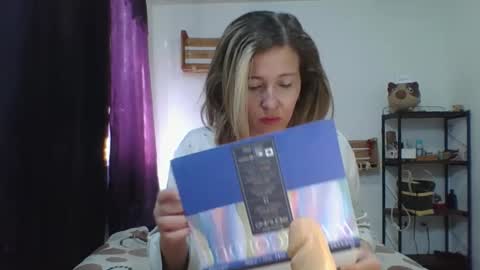 charlott online show from December 26, 2024, 6:22 pm