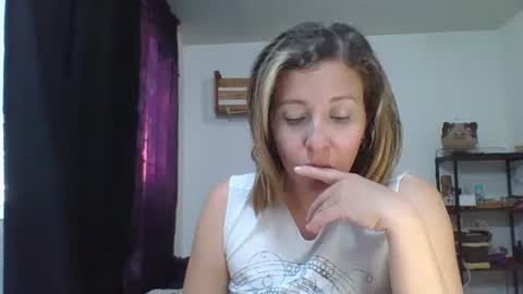 charlott online show from January 2, 2025, 11:16 pm