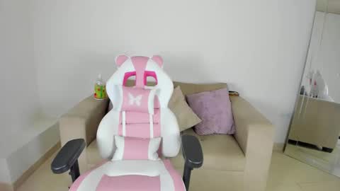    online show from February 28, 2025, 5:15 am