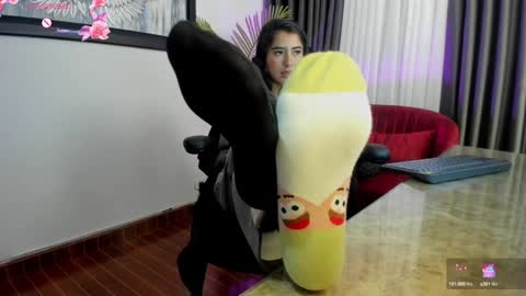 Charlote online show from February 4, 2025, 2:53 pm