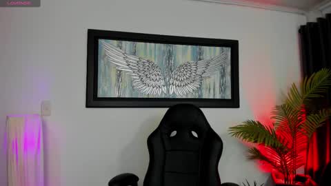 Charlote online show from March 6, 2025, 11:47 am