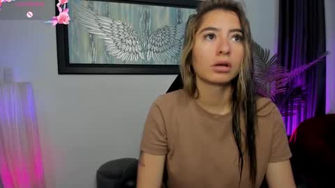 Charlote online show from September 10, 2025, 11:43 am