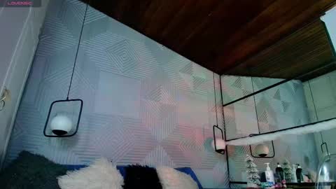 ambar online show from November 19, 2025, 11:10 am