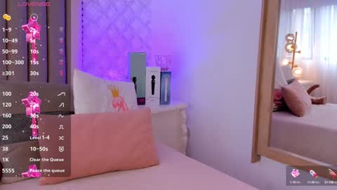   Charlotte  online show from December 17, 2024, 6:42 pm