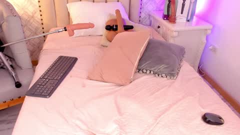   Charlotte  online show from January 23, 2025, 12:35 am