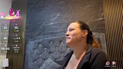 charlotte online show from September 21, 2025, 9:22 am