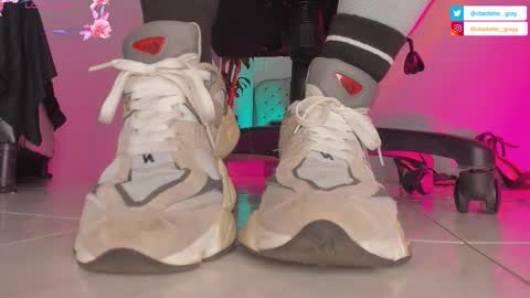 charlotte  grey online show from October 18, 2025, 9:04 pm