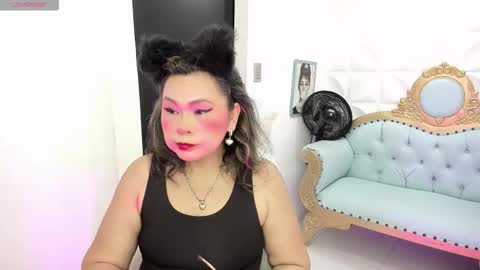 charlotte__milf online show from January 11, 2026, 11:48 am