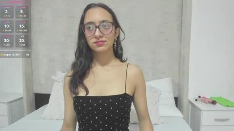 Snapshot of charlotte_benette chatting on May 16, 2026, 2:49 pm Charlotte online show from May 16, 2026, 2:49 pm