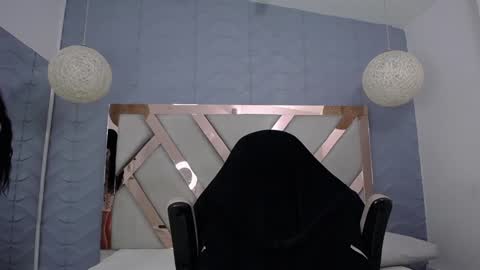 Charlotte colee online show from December 5, 2024, 3:28 pm