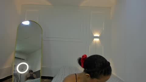 charlottte y dante online show from March 13, 2026, 5:14 am