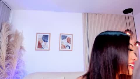 Snapshot of charlotte_es chatting on February 7, 2026, 7:39 pm Charlotte online show from February 7, 2026, 7:39 pm