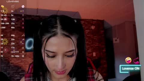 Charlotte  online show from April 20, 2026, 10:22 pm