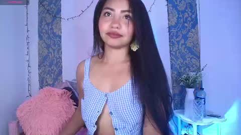 Snapshot of charlotte_princess_1 chatting on July 25, 2026, 5:49 am charlotte_princess_1 online show from July 25, 2026, 5:49 am
