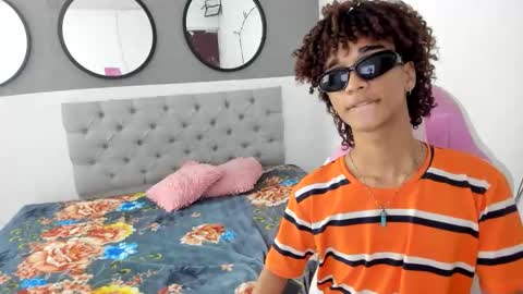 charlotte skiinny online show from December 5, 2025, 9:00 pm