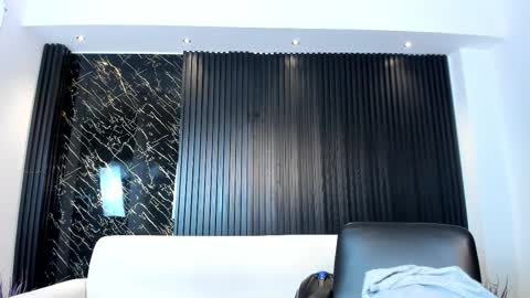 Charlotte  Everyday From 0700 to 1300 Col Time online show from October 18, 2025, 12:17 pm