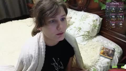Snapshot of charlotte_wow chatting on November 24, 2025, 9:14 pm Charlotte online show from November 24, 2025, 9:14 pm