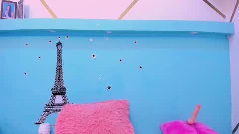 Charlotte  online show from February 24, 2025, 6:47 pm