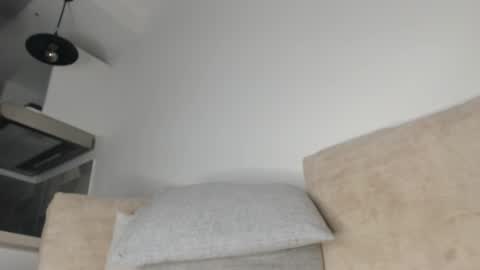 charlottehorny1 online show from December 3, 2024, 11:13 pm