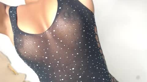 charlottehorny1 online show from March 4, 2025, 7:19 am