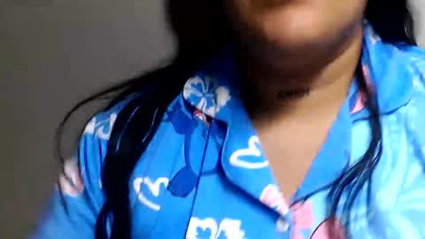 charlottequeen_21 online show from June 7, 2026, 1:21 am