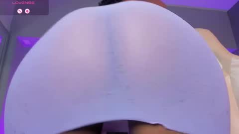 charlotterussel online show from December 15, 2024, 7:57 am