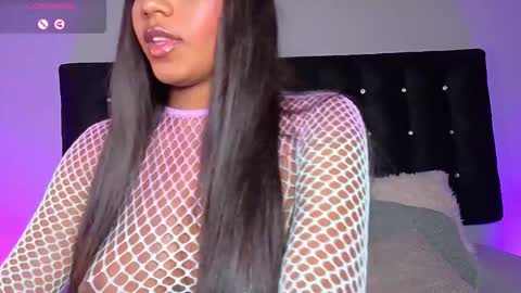 charlotterussel online show from February 26, 2025, 3:21 am