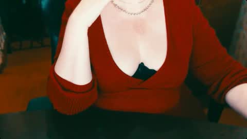 CharlotteXTasty online show from January 16, 2025, 5:55 pm