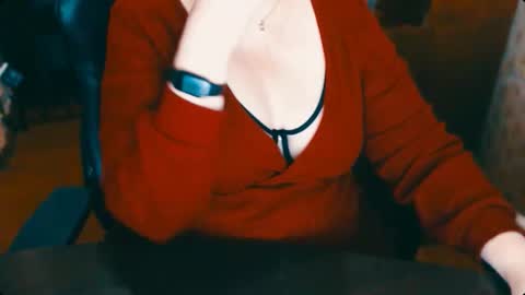 CharlotteXTasty online show from November 25, 2025, 12:27 pm