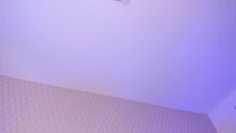  Charlot Treid  online show from January 22, 2025, 1:21 pm