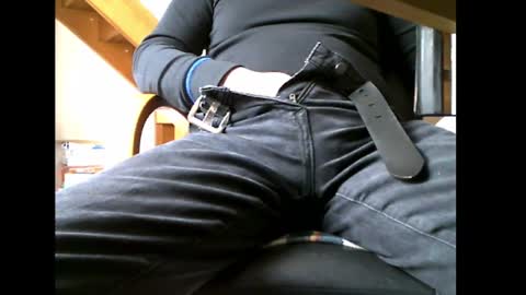 charly052 online show from February 25, 2025, 2:22 pm