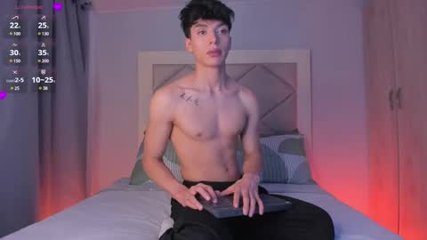 charly online show from February 26, 2025, 10:04 am