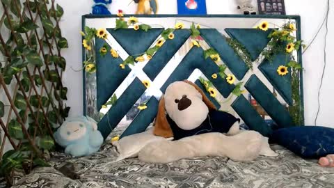 Snapshot of charly_evans60 chatting on December 5, 2025, 3:26 am charly_evans60 online show from December 5, 2025, 3:26 am